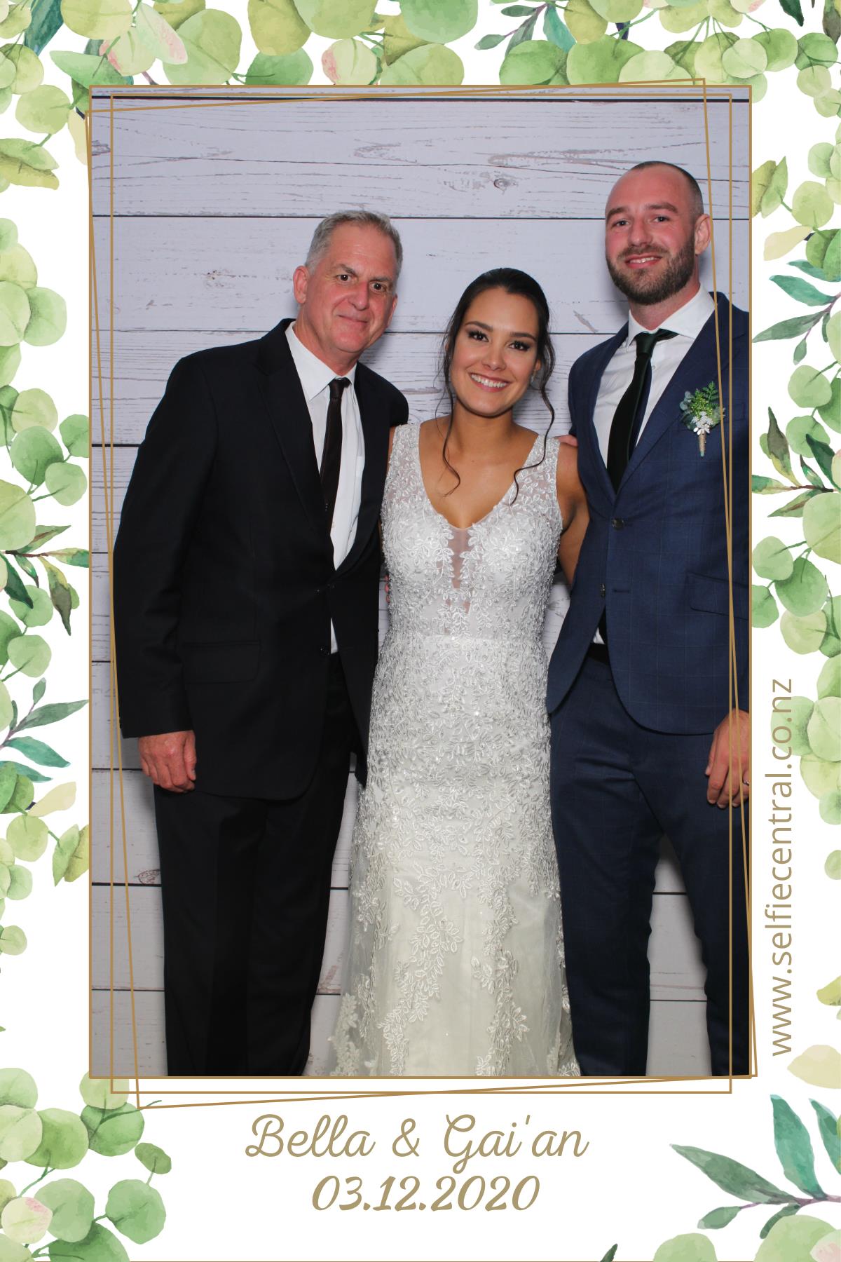 Bella & Gai'an's wedding | View more photos from the event at gallery.photobooth.co.nz/u/SelfieCentral/Bella-Gaians-wedding